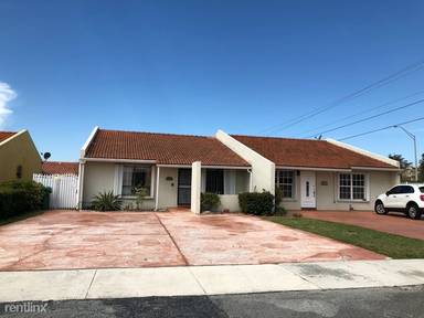 Main picture of 2402 SW 102nd Ave