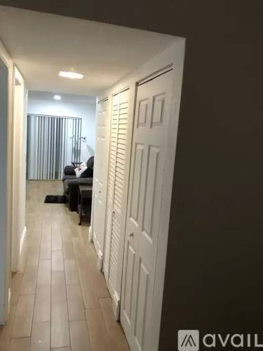 Main picture of 20600 NW 7th Ave