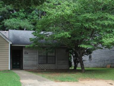 Main picture of 3936 Henry Ct