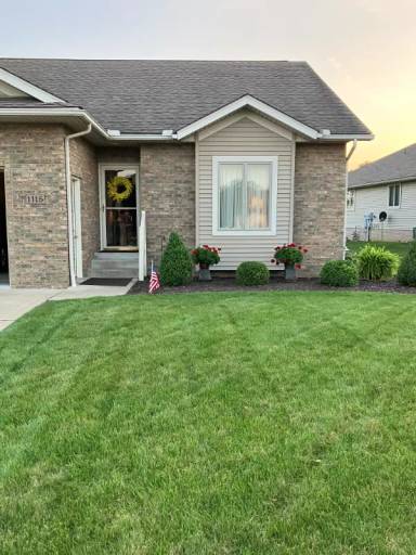 Main picture of 1115 Meadowbrook Dr