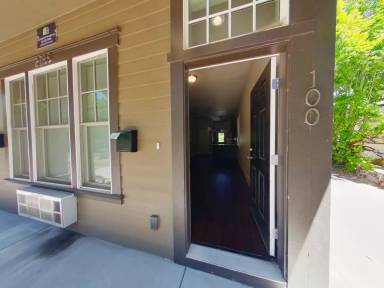Main picture of 2785 NW Arnold Way
