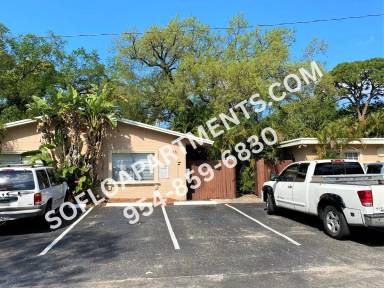 Main picture of 715 SW 14th Ave