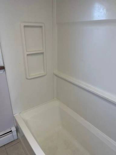 Main picture of 1356 Oak St