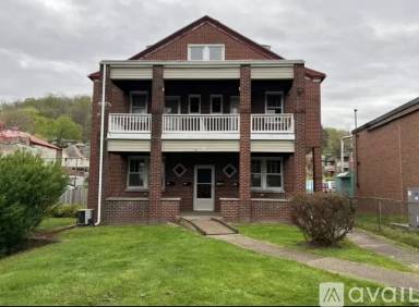 Main picture of 142 Center Ave
