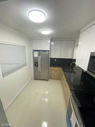 Main picture of 8625 NW 8th St