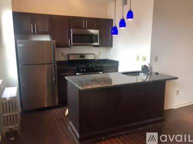 Main picture of 419 S 9th St
