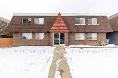 Main picture of 1309 Coffman St