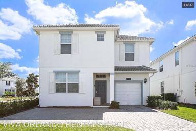 Main picture of 4700 Sleepy Hollow Dr