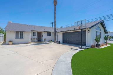 Main picture of 2080 S Margie Ln