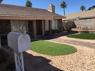 Main picture of 5033 Cindy Way