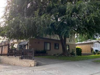 Main picture of 85 S Lima St