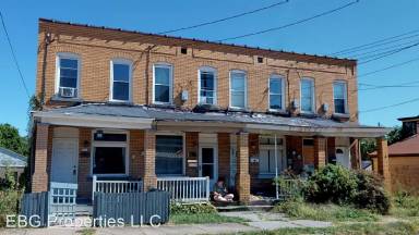 Main picture of 813 10th St