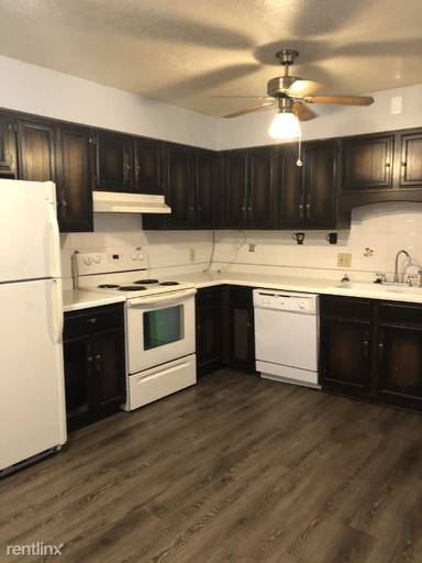 Main picture of 11605 E 60th St