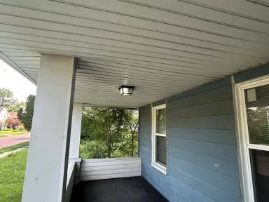 Main picture of 13302 Ferris Ave