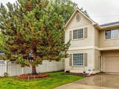 Main picture of 1899 S Annett St