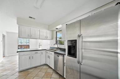 Main picture of 4520 Eldorado Dr