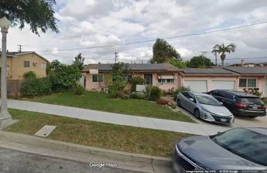 Main picture of 2817 Montezuma Ave