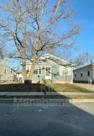 Main picture of 4434 Packard Rd