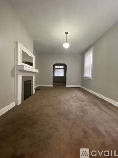 Main picture of 1721 Middle St