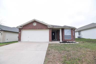 Main picture of 3012 Ellis Dr