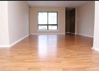 Main picture of 217 James Ct