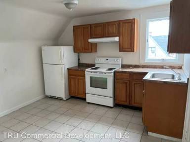 Main picture of 738 Auburn Ave