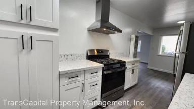 Main picture of 3365 Edison Ave