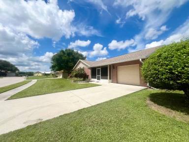 Main picture of 4509 30th Street Cir E