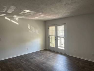 Main picture of Phenix City Apartments