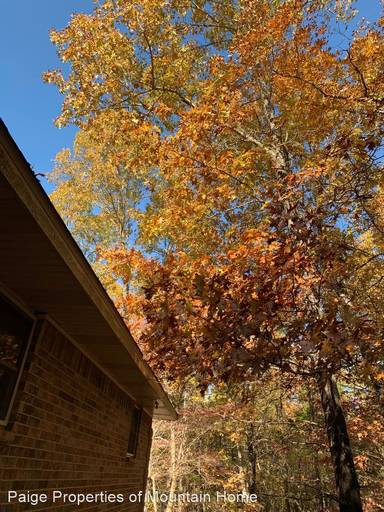 Main picture of 157 Rivendell Ln