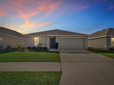 Main picture of 16771 Carlton Pond St