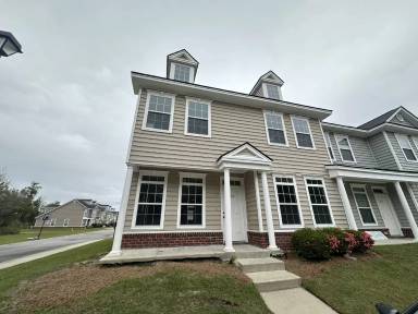 Main picture of 706 Tattnall Dr