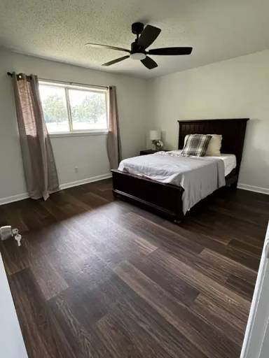Main picture of 1421 Lake Shore Dr