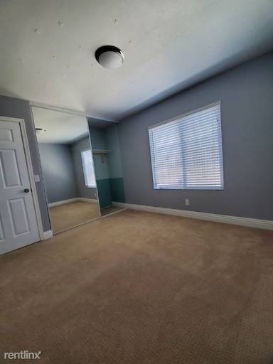 Main picture of 7949 Hemphill Dr