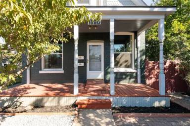 Main picture of 1580 Dallas St