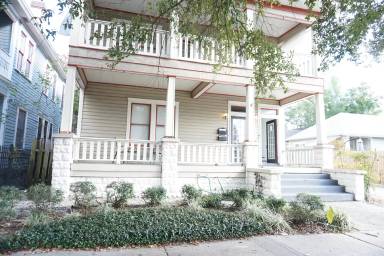 Main picture of 1317 N Liberty St