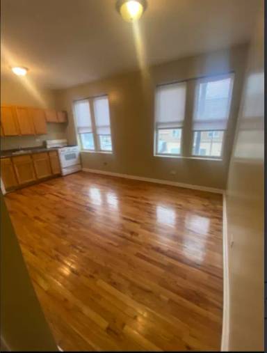 Main picture of 5635-37 W Avenue and 1546-52 N Parkside Apartments