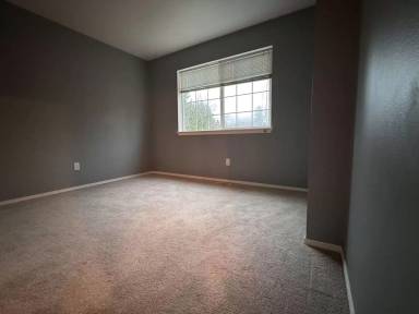 Main picture of 1912 S 368th Pl