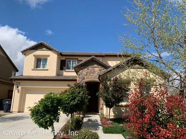 Main picture of 791 N Marquis Way