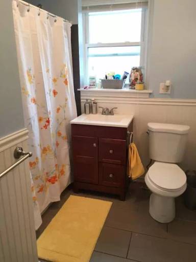 Main picture of 11 Quint Ave