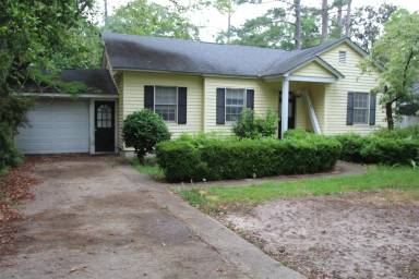 Main picture of 1211 10th Ave