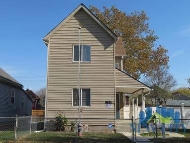 Main picture of 152 Wisconsin Ave