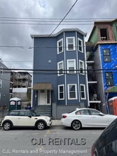 Main picture of 63 Falcon St