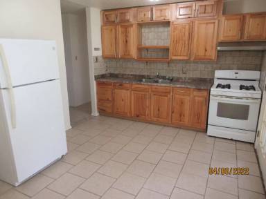 Main picture of 401 Ash St