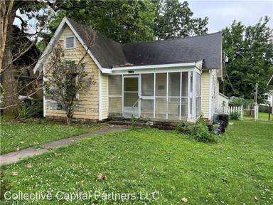 Main picture of 2318 S 26th St