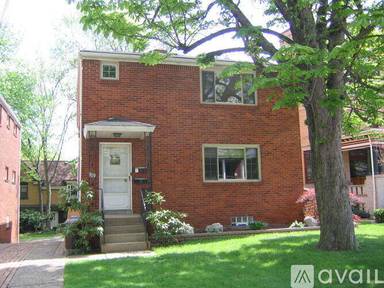Main picture of 919 S Trenton Ave