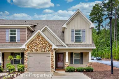 Main picture of 232 Mossy Bank Dr