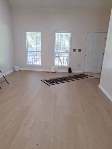 Main picture of 50 Pinckney Pl