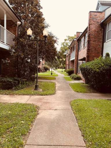Main picture of 949 Bayou Trace Dr