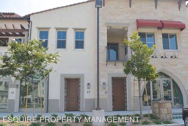 Main picture of 212 Village Commons Blvd